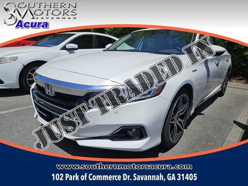 Used 2022 Honda Accord Touring image 1