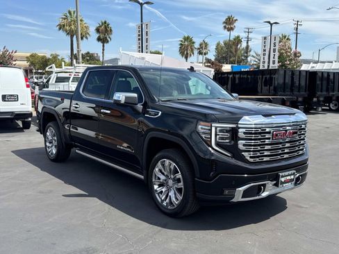 New 2026 GMC Sierra 1500 Denali w/ Denali Reserve Package image 3