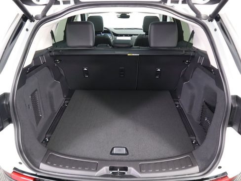 Certified 2024 Land Rover Discovery Sport S image 29