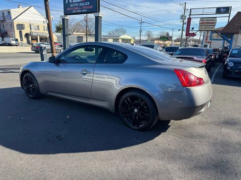 Used 2009 INFINITI G37 x Coupe w/ Premium Pkg image 3