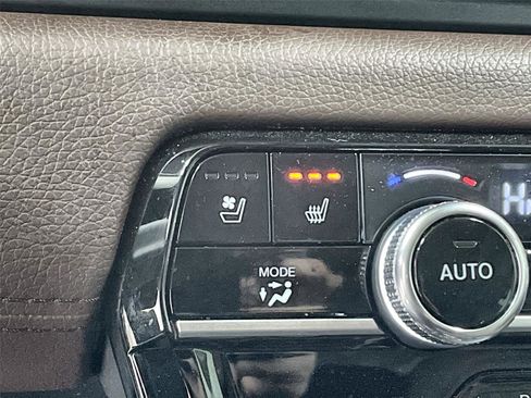 Certified 2023 Honda Pilot Elite image 14