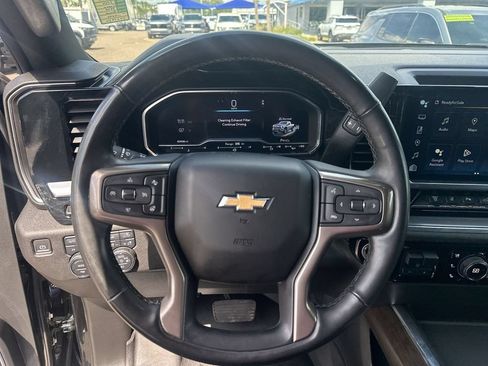 Used 2024 Chevrolet Silverado 2500 High Country w/ High Country Premium Package AWD/4WD image 22