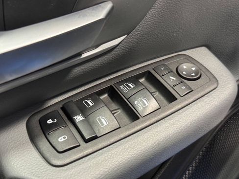 Used 2022 RAM 1500 Big Horn AWD/4WD image 13