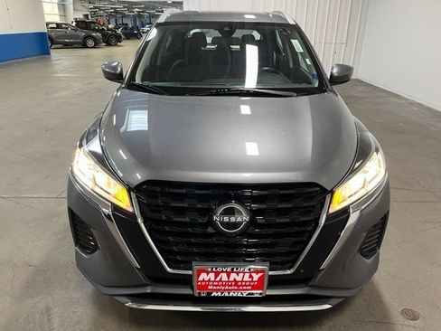 Used 2024 Nissan Kicks SV FWD image 8