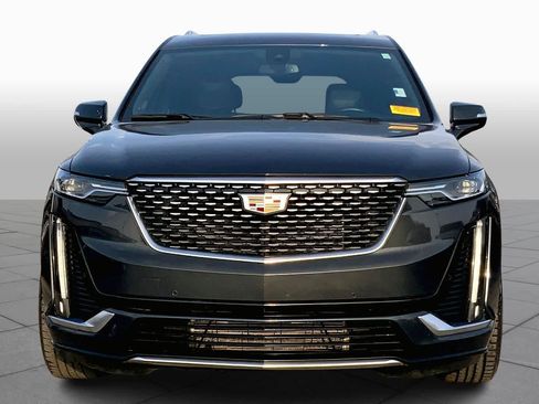 Used 2023 Cadillac XT6 Premium Luxury image 4