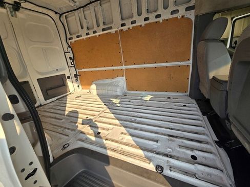 Used 2019 Nissan NV 2500 SV image 26