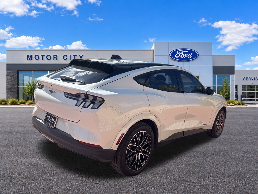 Used 2025 Ford Mustang Mach-E Premium AWD/4WD image 8