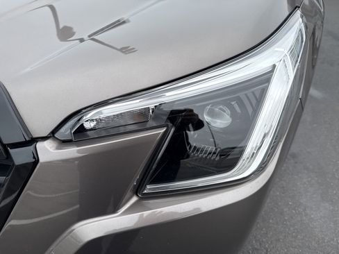 Used 2022 Subaru Forester Premium image 10