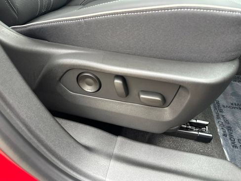 Used 2026 Buick Envision Avenir AWD/4WD image 37