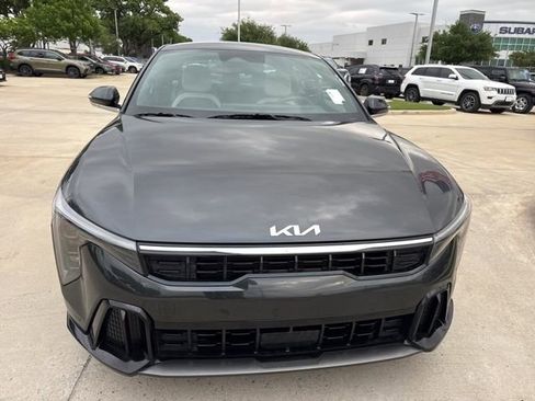 Used 2025 Kia K4 GT-Line w/ GT-Line Premium Package image 8