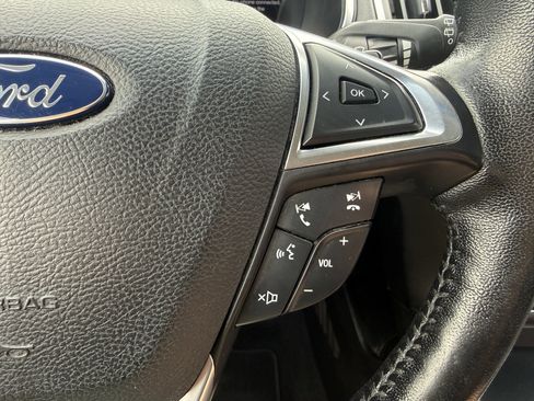 Used 2016 Ford Edge Titanium w/ Class II Trailer Tow Package AWD/4WD image 25