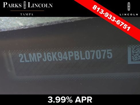 Used 2023 Lincoln Nautilus Reserve image 16