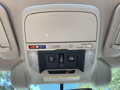 Used 2020 Subaru Forester Premium AWD/4WD image 34