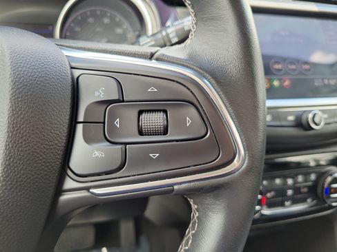 Used 2023 Buick Encore GX Select w/ Sport Touring Package FWD image 21