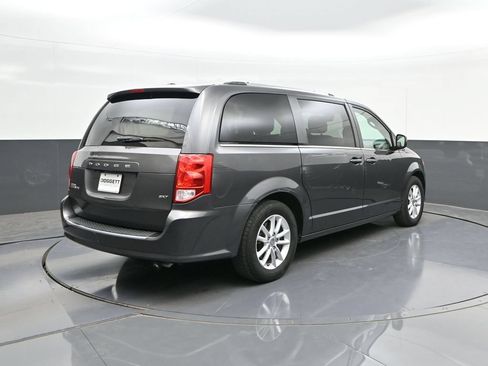 Used 2020 Dodge Grand Caravan SXT FWD image 10