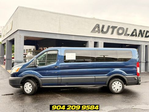 Used 2016 Ford Transit 350 XLT RWD image 3
