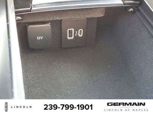 New 2026 Lincoln Corsair Premiere image 30