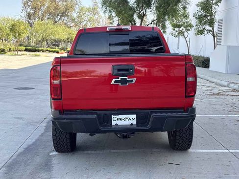 Used 2018 Chevrolet Colorado ZR2 AWD/4WD image 4