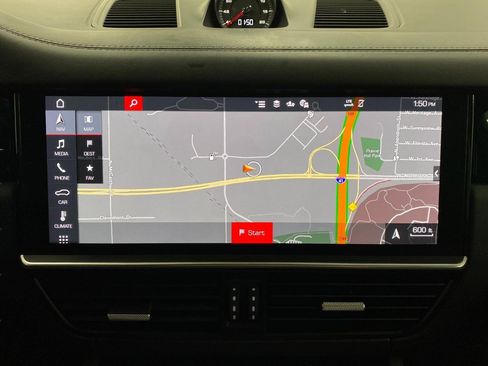 Used 2020 Porsche Cayenne S image 26