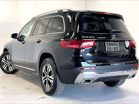 New 2026 Mercedes-Benz GLB 250 image 12