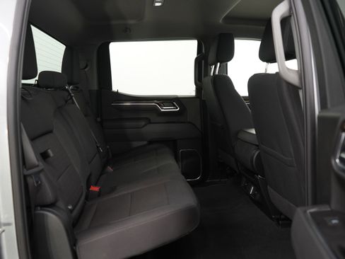 Used 2025 GMC Sierra 1500 Elevation w/ X31 Off-Road Package AWD/4WD image 12