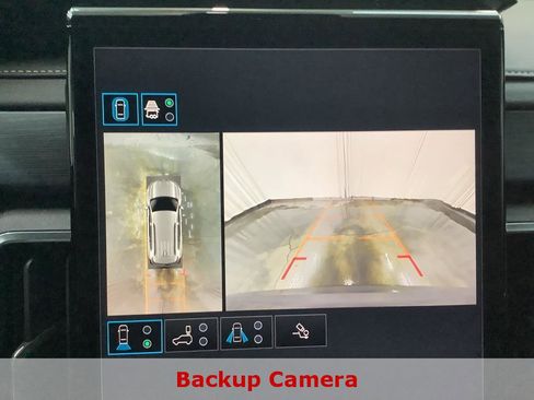 Used 2025 GMC Acadia Elevation image 21