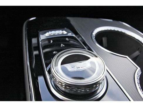 New 2026 Cadillac Lyriq Premium Luxury image 19