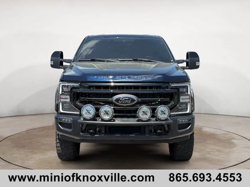 Used 2022 Ford F250 Lariat w/ Tremor Off-Road Package AWD/4WD image 8