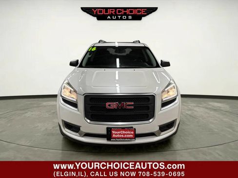 Used 2016 GMC Acadia SLE image 11