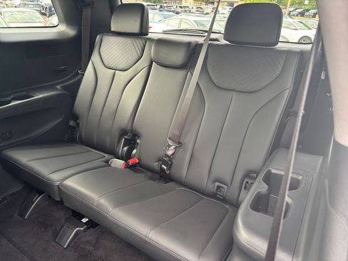 Used 2025 Hyundai Palisade SEL FWD image 25