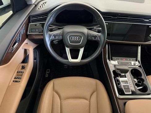 Used 2019 Audi Q8 Premium Plus w/ Premium Plus AWD/4WD image 21