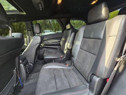 Used 2021 Dodge Durango R/T w/ Tow 'N Go Package AWD/4WD image 22