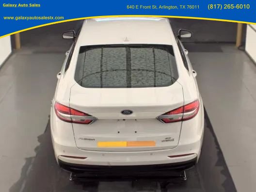 Used 2019 Ford Fusion SE FWD image 6