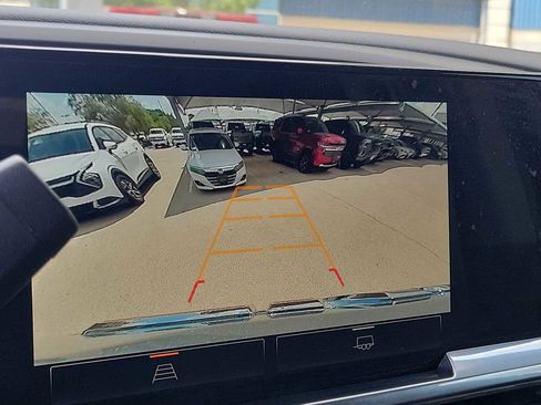 Used 2025 GMC Sierra 1500 Elevation image 20