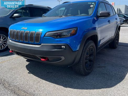 Used 2021 Jeep Cherokee Trailhawk w/ Premium Leather Package image 3
