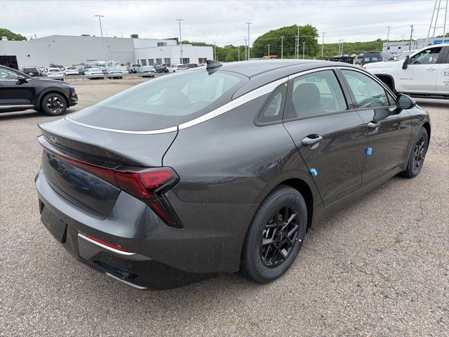 New 2026 Kia K5 LXS FWD image 3