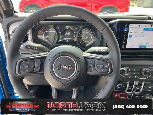 New 2025 Jeep Gladiator Sport image 8