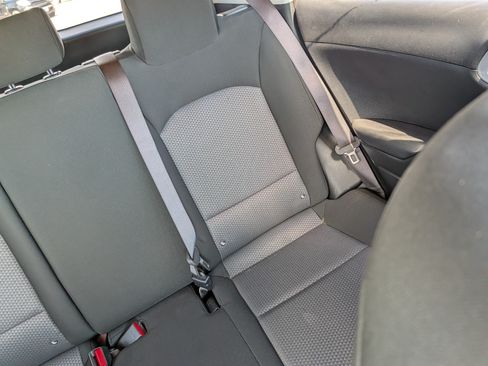 Certified 2025 Kia Soul LX w/ LX Technology Package FWD image 14