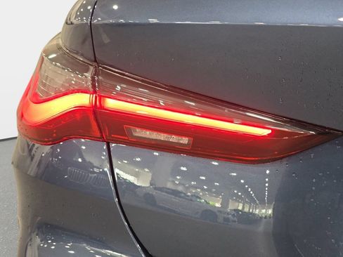 Certified 2024 BMW 430i Coupe w/ Convenience Package RWD image 23