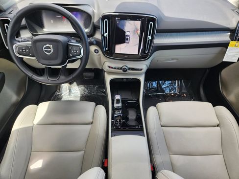 New 2026 Volvo XC40 B5 Plus w/ Protection Package Premier AWD/4WD image 16