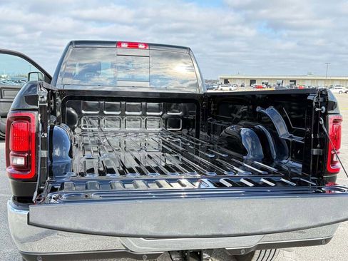 New 2026 RAM 2500 Tradesman image 18