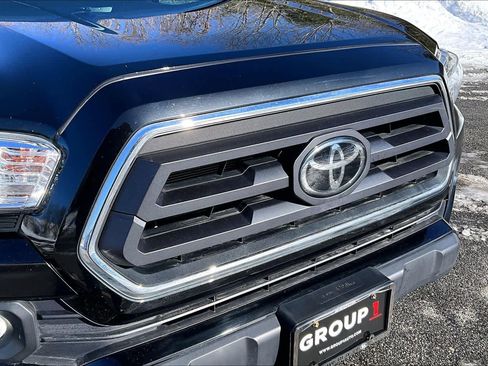 Used 2021 Toyota Tacoma SR5 image 32