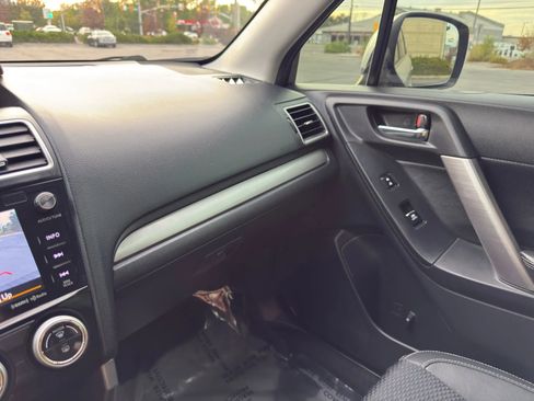 Used 2017 Subaru Forester 2.0XT Premium w/ Popular Package #2A image 22