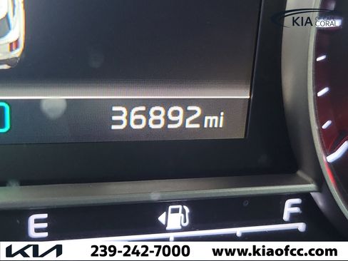 Certified 2022 Kia Sorento LX image 25