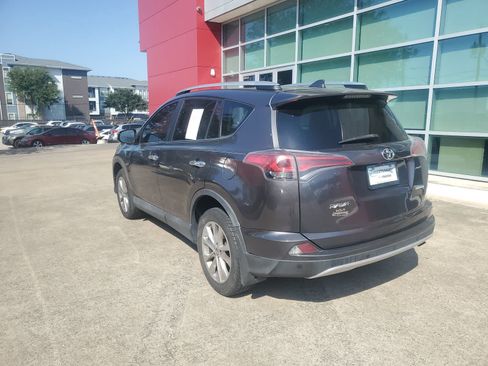 Used 2016 Toyota RAV4 Limited FWD image 4
