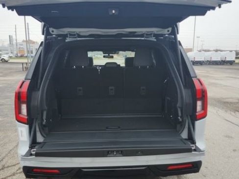 New 2025 Ford Expedition Platinum w/ Stealth Performance Package image 23