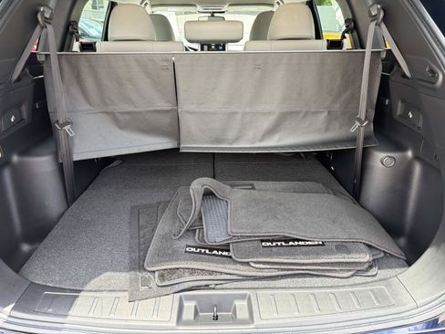 Used 2022 Mitsubishi Outlander SEL FWD image 5