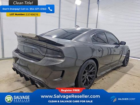 Used 2019 Dodge Charger Scat Pack RWD image 4