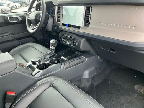 New 2025 Ford Bronco Outer Banks image 21