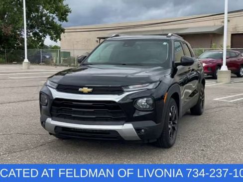 Used 2021 Chevrolet TrailBlazer LT w/ Convenience Package image 3